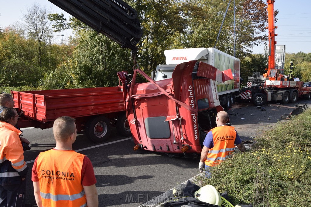 Schwerer VU PKlemm A 57 Rich Innenstadt Hoehe Koeln Chorweiler P091.JPG - Miklos Laubert